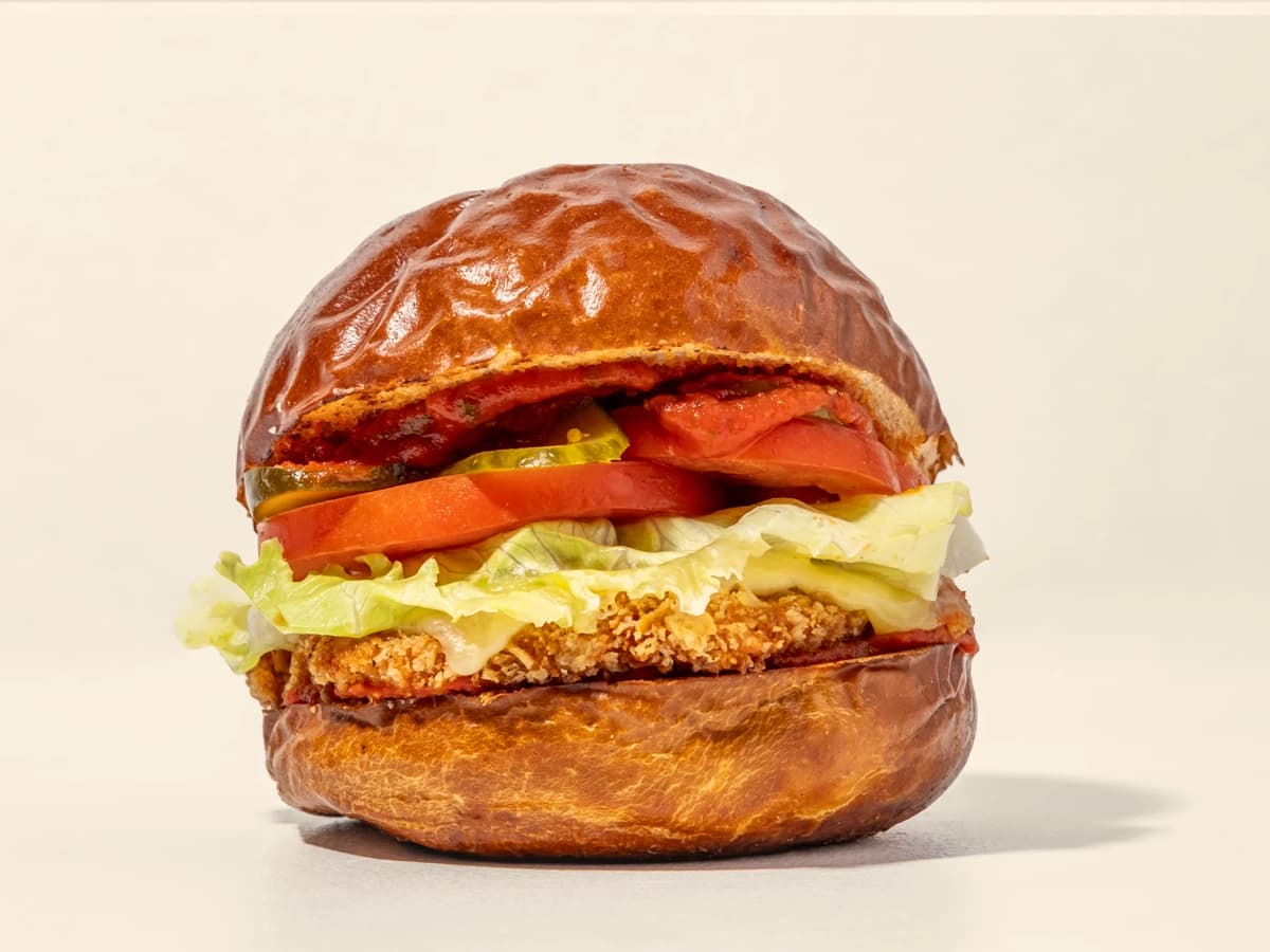 Pollo Pomodoro Chicken Burger